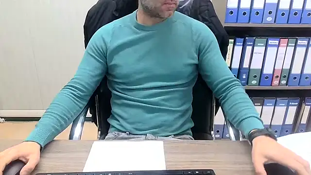 Evasionee online show from February 12, 7:30 am