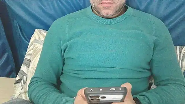 Evasionee online show from December 2, 8:21 pm