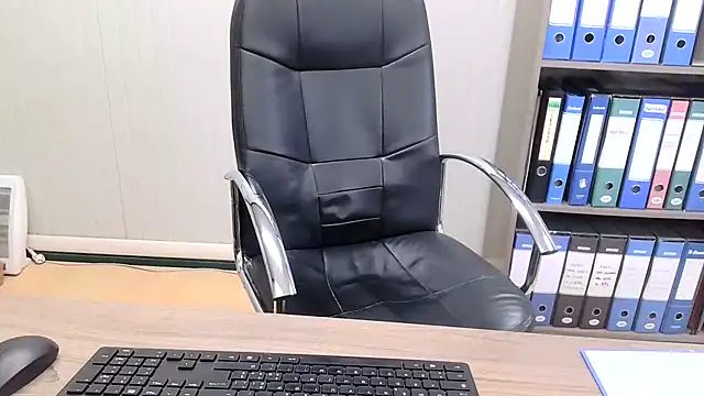 Evasionee online show from March 6, 8:20 am