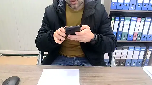 Evasionee online show from February 11, 8:03 am