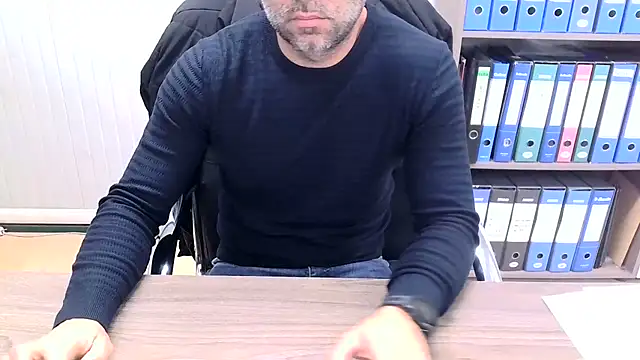 Evasionee online show from December 5, 8:02 am