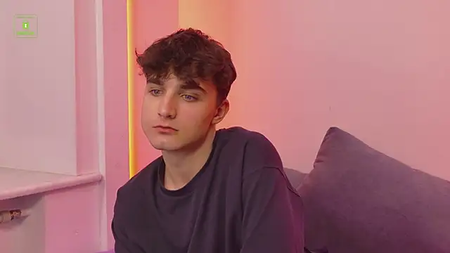 Snapshot of Richard_steele_hot chatting on November 3, 3:37 pm Richard steele hot online show from November 3, 3:37 pm