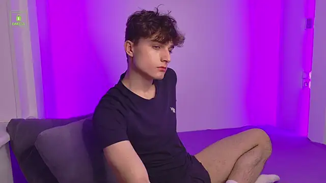 Snapshot of Richard_steele_hot chatting on February 8, 3:32 pm Richard steele hot online show from February 8, 3:32 pm