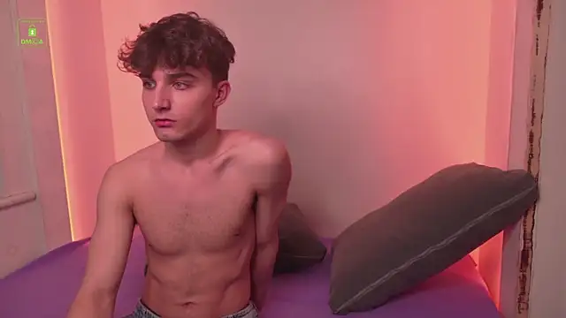 Snapshot of Richard_steele_hot chatting on December 18, 3:16 pm Richard steele hot online show from December 18, 3:16 pm