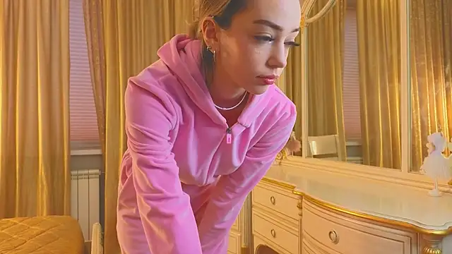 Snapshot of DeiraCharson chatting on November 13, 3:21 am DeiraCharson online show from November 13, 3:21 am