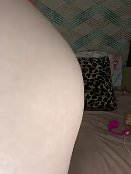 Rosa Yulia online show from April 6, 8:54 pm