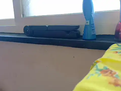 Snapshot of TABOOBREAKERS chatting on December 14, 3:35 am TABOOBREAKERS online show from December 14, 3:35 am