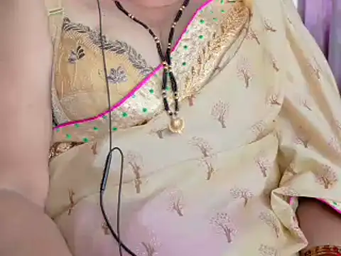 Snapshot of TABOOBREAKERS chatting on November 17, 3:43 am TABOOBREAKERS online show from November 17, 3:43 am