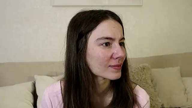 Petalwren online show from November 23, 11:09 am