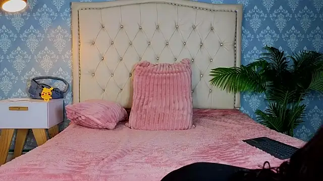 Indi rave online show from January 9, 1:18 pm