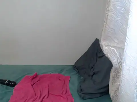 Snapshot of EbonyTinyX chatting on November 17, 4:38 am EbonyTinyX online show from November 17, 4:38 am