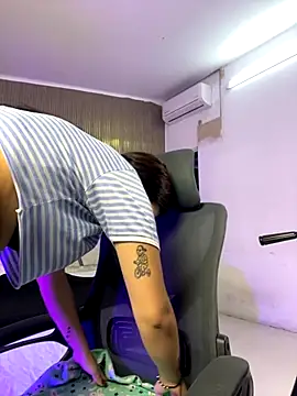 Snapshot of AsiaMillerr_ chatting on October 30, 12:14 pm AsiaMillerr online show from October 30, 12:14 pm