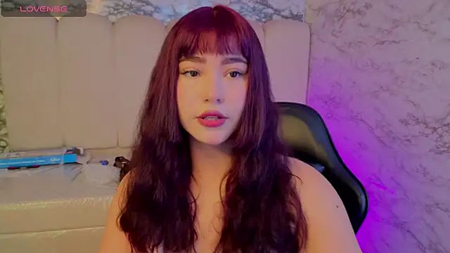 Snapshot of Afrodita_Wild_v chatting on June 5, 1:28 pm Afrodita Wild v online show from June 5, 1:28 pm