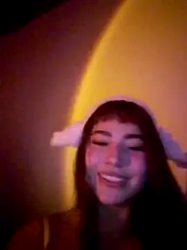 Snapshot of Afrodita_Wild_v chatting on July 2, 12:22 am Afrodita Wild v online show from July 2, 12:22 am