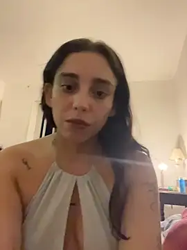 gigi333regi online show from February 20, 1:02 am