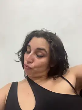 gigi333regi online show from December 22, 4:23 am