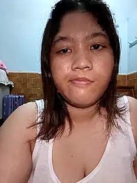 girliziee online show from April 23, 3:57 pm