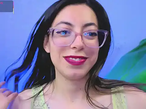 zylla storn online show from January 17, 8:18 am