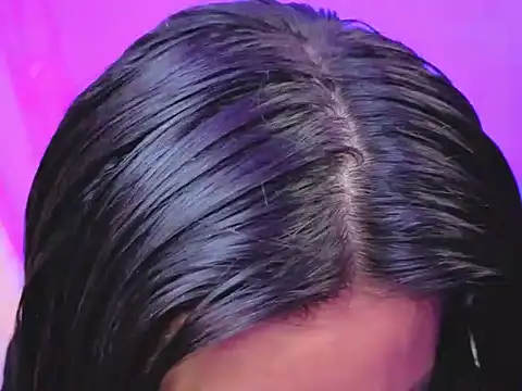 zylla storn online show from February 5, 8:21 am