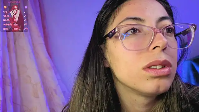 zylla storn online show from April 7, 3:14 pm
