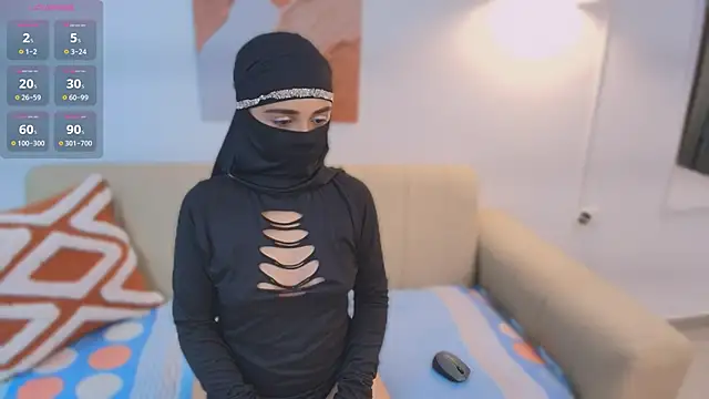 Lailaa lush online show from November 19, 7:08 am