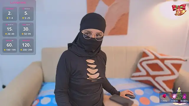 Lailaa lush online show from December 5, 7:07 am