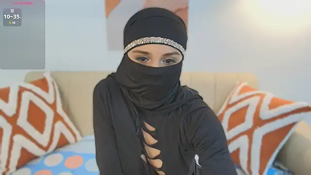 Lailaa lush online show from November 1, 7:24 am