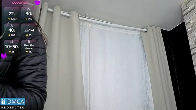 eva delight  online show from March 5, 11:07 am