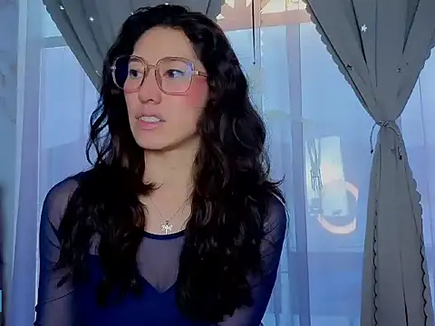 Snapshot of eva_delight_ chatting on October 28, 12:37 pm eva delight online show from October 28, 12:37 pm