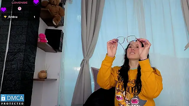 eva delight  online show from February 26, 11:21 am