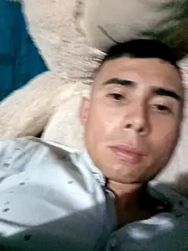 robinhd1234 online show from December 22, 12:22 am