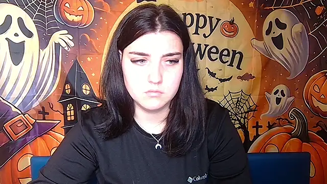 Snapshot of ScarletCargo chatting on November 1, 12:10 pm ScarletCargo online show from November 1, 12:10 pm