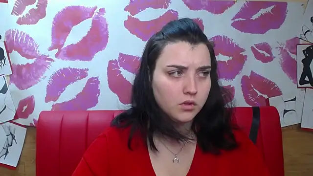 Snapshot of ScarletCargo chatting on November 29, 6:13 am ScarletCargo online show from November 29, 6:13 am