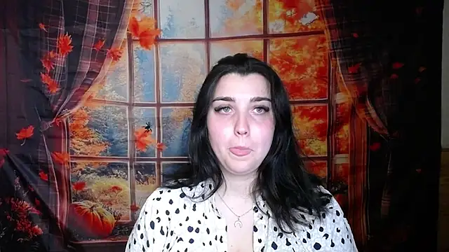 Snapshot of ScarletCargo chatting on November 13, 6:23 pm ScarletCargo online show from November 13, 6:23 pm