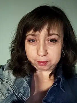 Snapshot of MaryKiki5619 chatting on February 23, 6:41 pm MaryKiki5619 online show from February 23, 6:41 pm