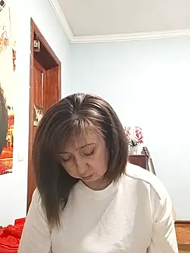 Snapshot of MaryKiki5619 chatting on January 13, 2:21 pm MaryKiki5619 online show from January 13, 2:21 pm