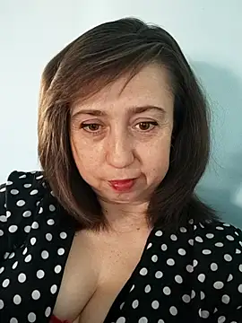 Snapshot of MaryKiki5619 chatting on July 5, 1:29 pm MaryKiki5619 online show from July 5, 1:29 pm