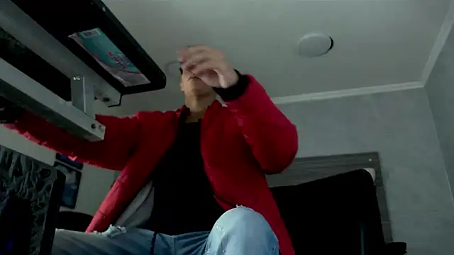 wiltom  online show from December 5, 3:38 am