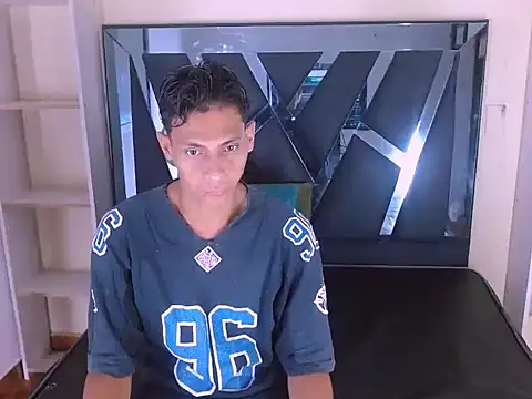 wiltom  online show from October 31, 12:24 pm