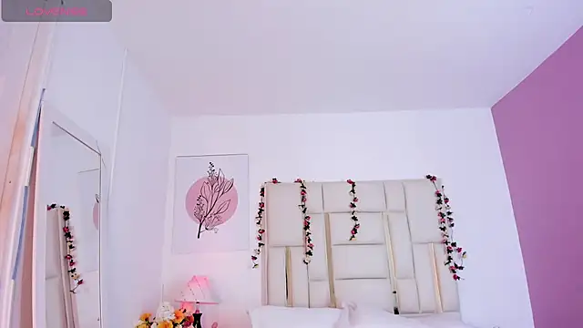 Snapshot of Maxxine_VX chatting on November 9, 7:29 pm Maxxine VX online show from November 9, 7:29 pm