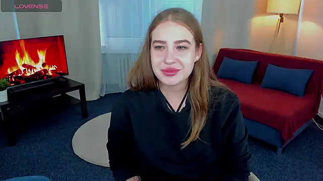 Snapshot of ElaraBloom chatting on October 30, 2:04 pm ElaraBloom online show from October 30, 2:04 pm