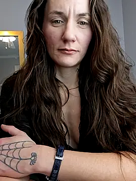 SkyDancerJade online show from April 9, 1:07 am