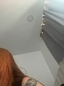 Snapshot of GiaStonne chatting on March 1, 8:31 pm GiaStonne online show from March 1, 8:31 pm