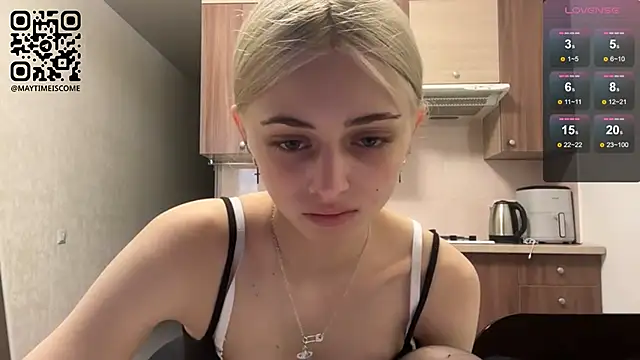 Snapshot of AidaGloshen chatting on June 7, 3:06 pm AidaGloshen online show from June 7, 3:06 pm