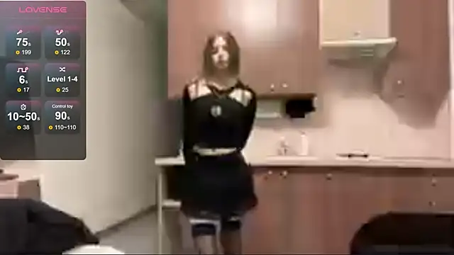 Snapshot of AidaGloshen chatting on February 2, 3:11 pm AidaGloshen online show from February 2, 3:11 pm