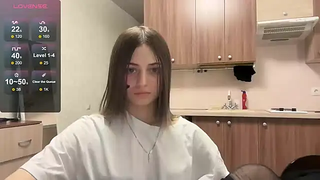 Snapshot of AidaGloshen chatting on January 11, 2:13 pm AidaGloshen online show from January 11, 2:13 pm