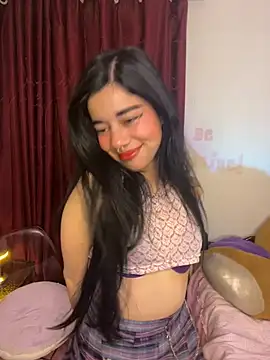 wetbyAlice online show from April 10, 11:12 pm