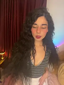 wetbyAlice online show from February 12, 11:15 pm