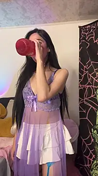 wetbyAlice online show from December 15, 1:55 am