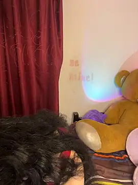 wetbyAlice online show from March 12, 11:31 pm